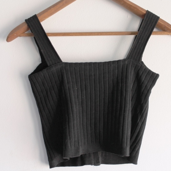 Cropped Buttoned Knitted Top Size S  | Zaful - Picture 5 of 5